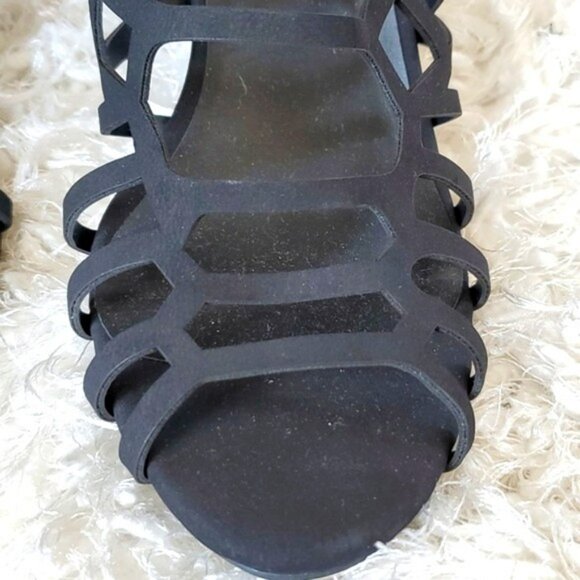 Breckelle's Spiked High Heels Black Size 10 Cut Out Ankle Buckle Prom Cocktail - Picture 3 of 16